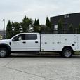 2020 Ford F-550 XLT Crew Cab 4x4 Service Truck thumbnail image 6