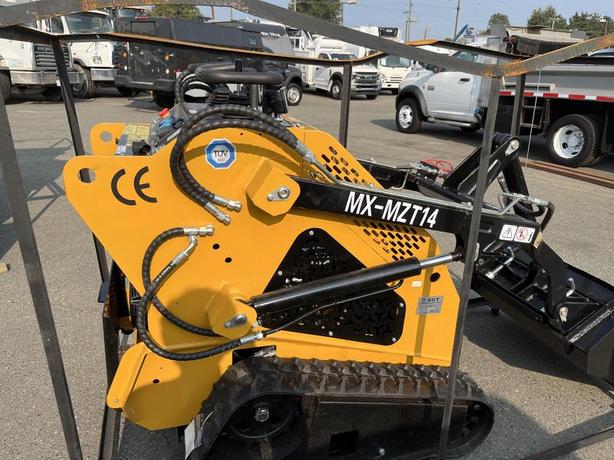 2025 AGT INDUSTRIAL MX-MZT14 RUBBER TRACK RIDE ON MINI SKID STEER (New) image 6