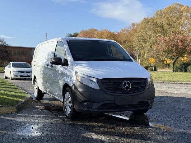 2020 Mercedes-Benz Metris Cargo Van – Compact Commercial Van with Heated Seats image 2