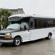 2019 Chevrolet Express 4500 22-Passenger Bus with Wheelchair Ramp thumbnail image 5