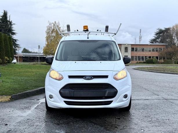 2017 Ford Transit Connect XLT Cargo Van with Rear Shelves image 3