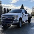 2020 Ford F-350 XLT 4X4 9-Foot Flat Deck Truck thumbnail image 4