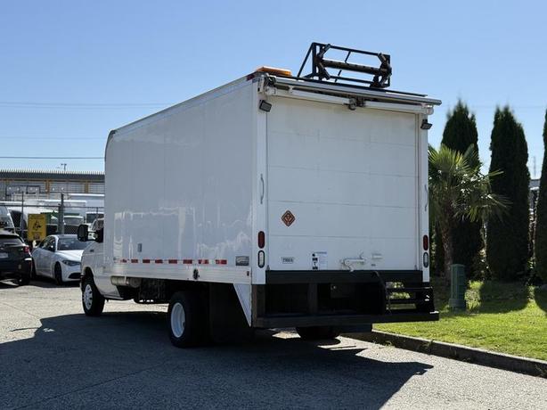 2013 Ford Econoline E450 16-Foot Cube Van with Video Pipeline Inspection Equipme image 8