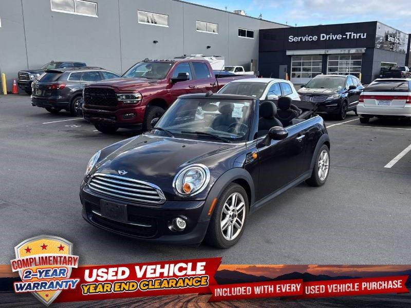 2015 MINI Convertible | Leather Seats! display photo