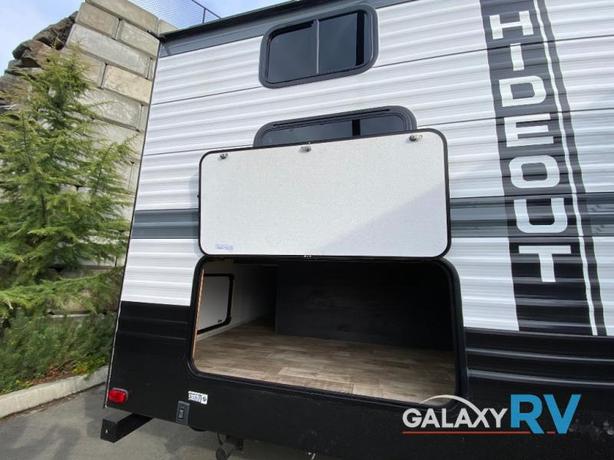 Used 2022 Keystone RV Hideout 29BQWE image 5