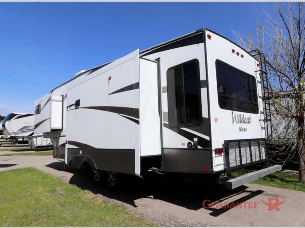 Used 2017 Forest River RV Wildcat Maxx 295RSX image 4