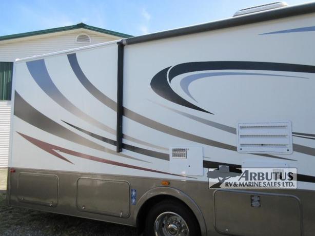 Used 2012 Coachmen RV Mirada 29DS image 7