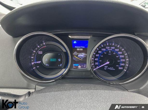 2013 Hyundai Sonata Hybrid Limited Tech. Pkg NAVIGATION! LEATHER INTERIOR! PUSH- image 8