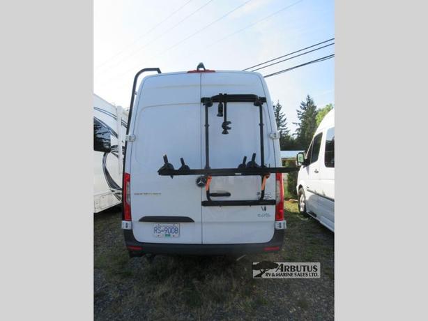 Used 2019 Mercedes Sprinter Custom 2500 image 3
