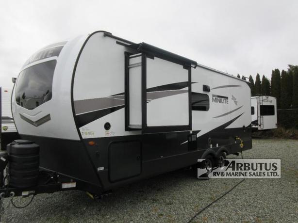 Used 2024 Forest River RV Rockwood Mini Lite 2518S image 3