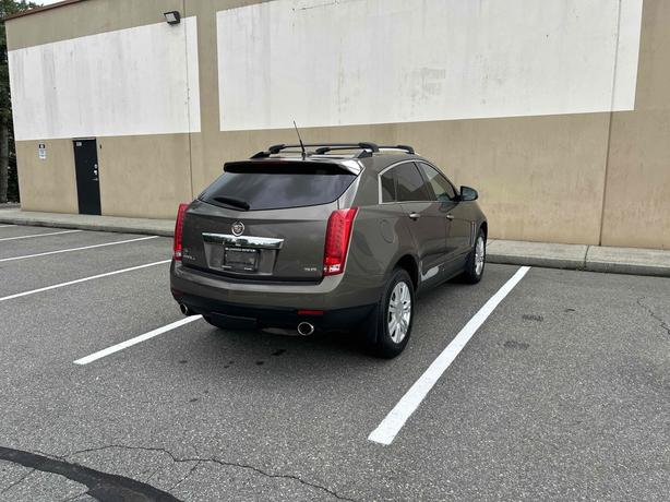 2014 Cadillac SRX image 7