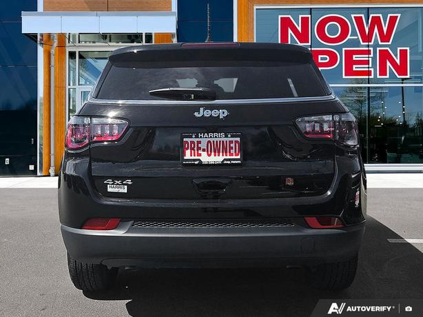2024 Jeep Compass Sport 4x4 | Low Km's | One Owner | No Reported Accidents! image 5