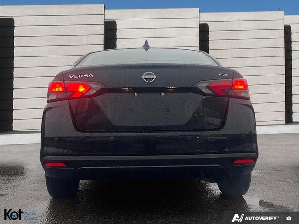 2023 Nissan Versa SV image 5