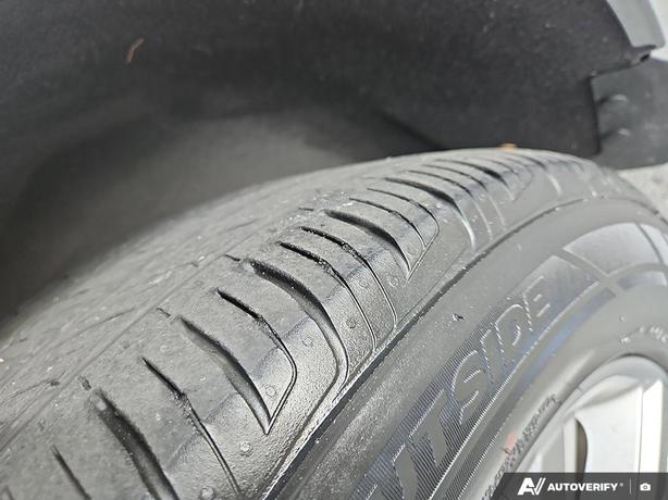 2023 Ford Edge Titanium AWD | Remote Start | Heated Seats! image 7