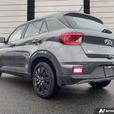 2024 Hyundai Venue Essential thumbnail image 4