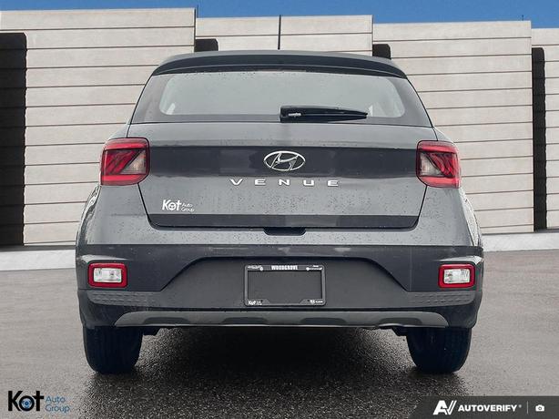 2024 Hyundai Venue Essential image 5