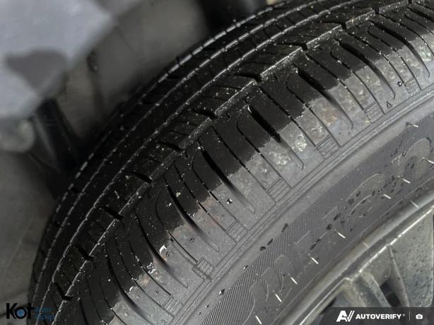 2024 Hyundai Venue Essential image 7