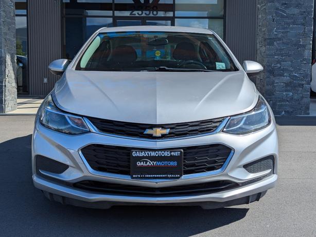 2018 Chevrolet Cruze LT - Heated Seats, Apple Carplay/A.A. image 3