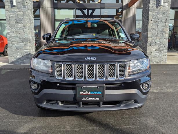 2015 Jeep Compass North - No Accidents, 4x4, Sunroof image 3