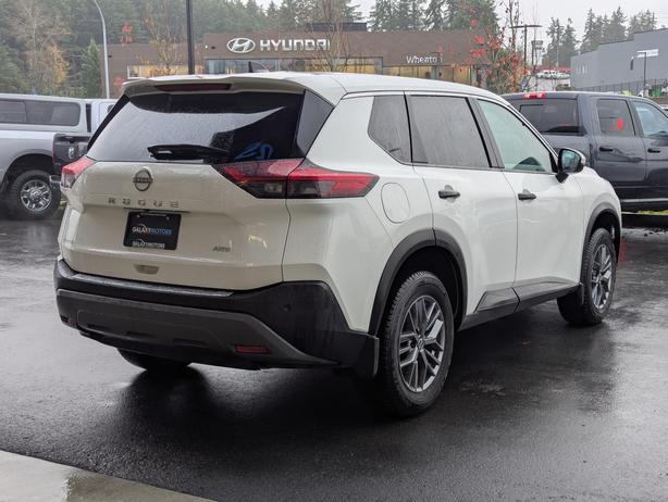 2022 Nissan Rogue S - AWD, Heated Seats, Heated Steering Wheel image 6