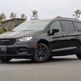2022 Chrysler Pacifica Touring L - No Accidents, AWD, Power Doors thumbnail image