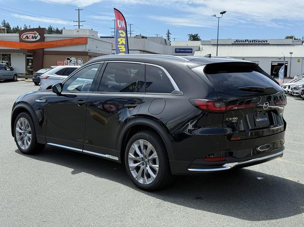 2024 Mazda CX-90 MHEV GT-P AWD - Front Dual Zone A/C & ABS Brakes image 8
