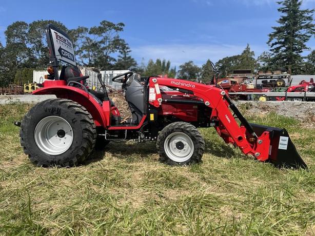 2024 Mahindra 1600 Series 1626 HST image 5