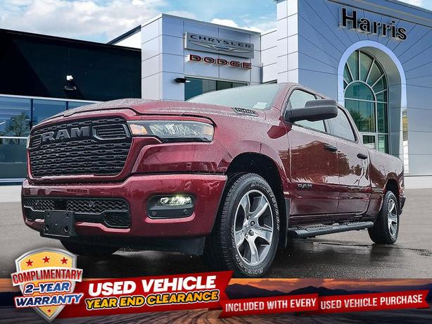 2025 RAM 1500 Tradesman 4x4 Crew Cab 6'4 Box | One Owner | No Reported Accidents image 1
