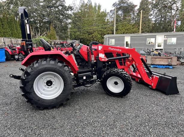 2024 Mahindra 5100 Series 5145 Shuttle image 4