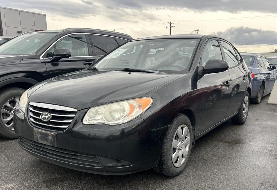 2010 Hyundai Elantra GL AUTO, FABRIC SEATS, POWER WINDOWS AND LOCKS, CRUISE CONT display photo