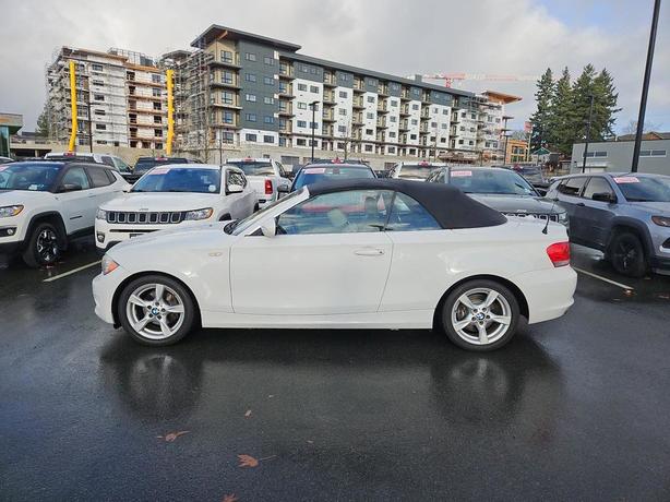 2012 BMW 1 Series 128i | Heated Seats! image 3