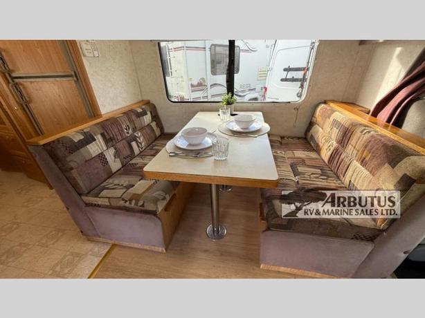 Used 2002 Travelaire M-250TC image 6