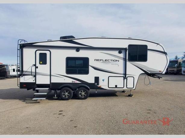 Used 2023 Grand Design Reflection 150 Series 226RK image 7