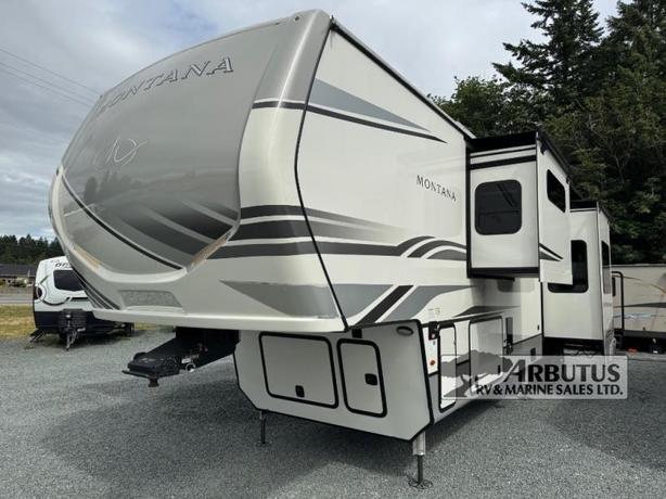 Used 2023 Keystone RV Montana 3901RK image 3