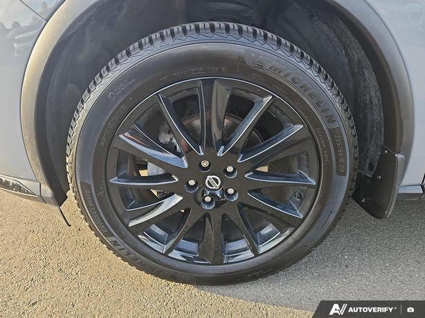 2021 Nissan Murano AWD SL | Premium Leather | Heated Seats! image 6