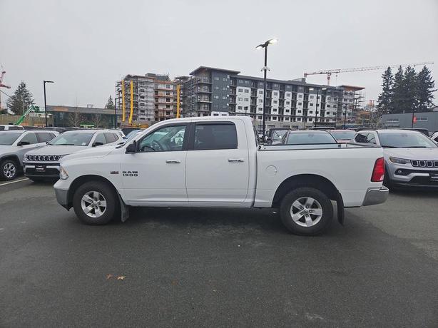 2017 RAM 1500 SLT Crew Cab 4x4 | Heated Seats | Remote Start! image 3