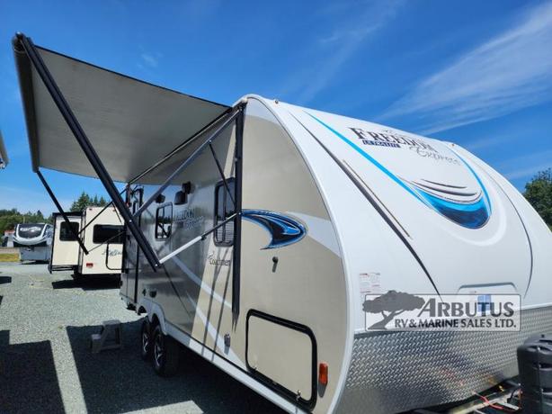 Used 2019 Coachmen RV Freedom Express Ultra Lite 204RD image 1