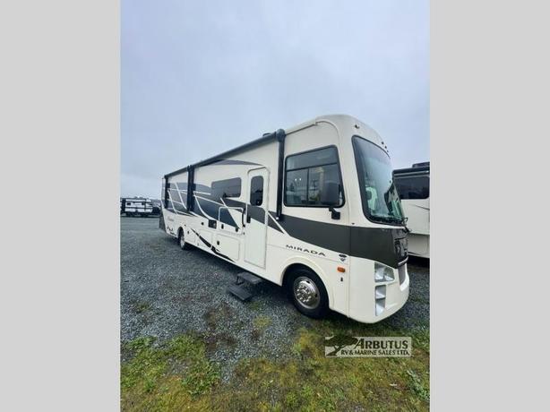 Used 2022 Coachmen RV Mirada 32LS image 1