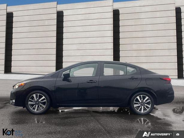 2023 Nissan Versa SV image 3