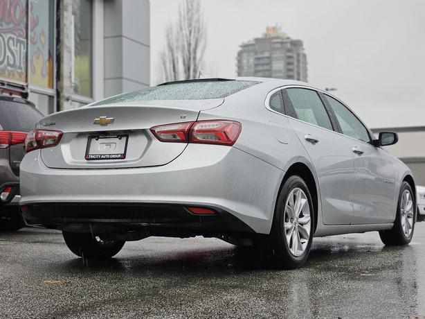 2022 Chevrolet Malibu LT - Apple CarPlay, Android Auto, Heated Seats image 5