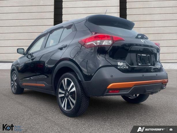 2020 Nissan Kicks SR image 4