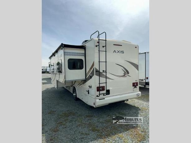 Used 2019 Thor Motor Coach Axis 25.6 image 3