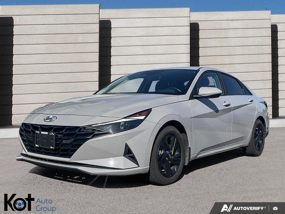 2022 Hyundai Elantra Hybrid Preferred display photo