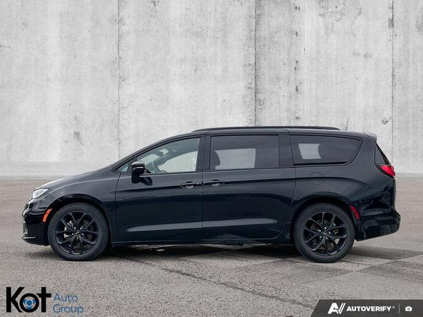 2023 Chrysler Pacifica Touring L | Power Sunroof | Remote Start | Heated Seats & image 8