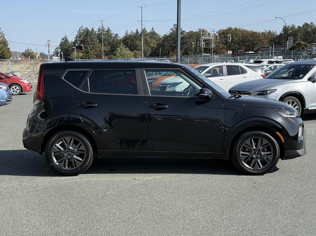 2021 Kia Soul EX - Low Kilometers, BC Local & Leather Shift Knob image 5