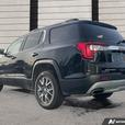 2023 GMC Acadia SLT thumbnail image 4