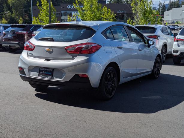 2018 Chevrolet Cruze LT - Heated Seats, Apple Carplay/A.A. image 6
