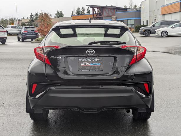 2022 Toyota C-HR LE - Bluetooth, Backup Camera, Dual-Zone A/C image 7