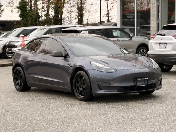 2021 Tesla Model 3 Standard Range Plus - Black Leather Interior image 7