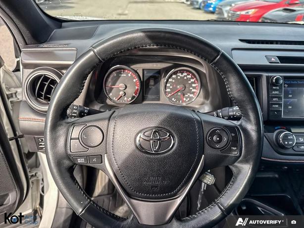 2016 Toyota RAV4 SE ! HEATED SEATS! NO ACCIDENT! BLUETOOTH! STEERING ASSIST! image 6